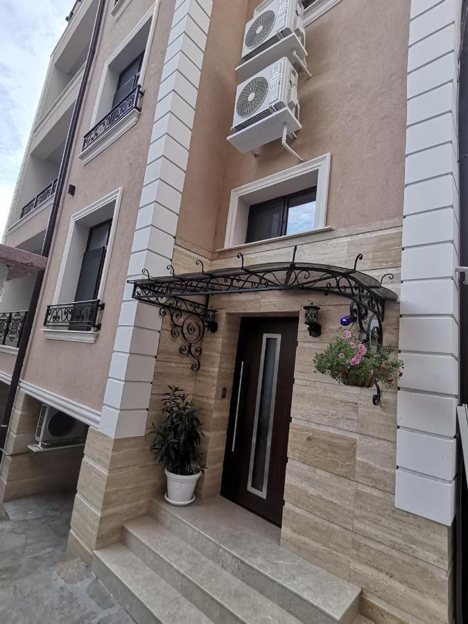 Family Boutique Residence-Free Parking Veliko Tarnovo Extérieur photo