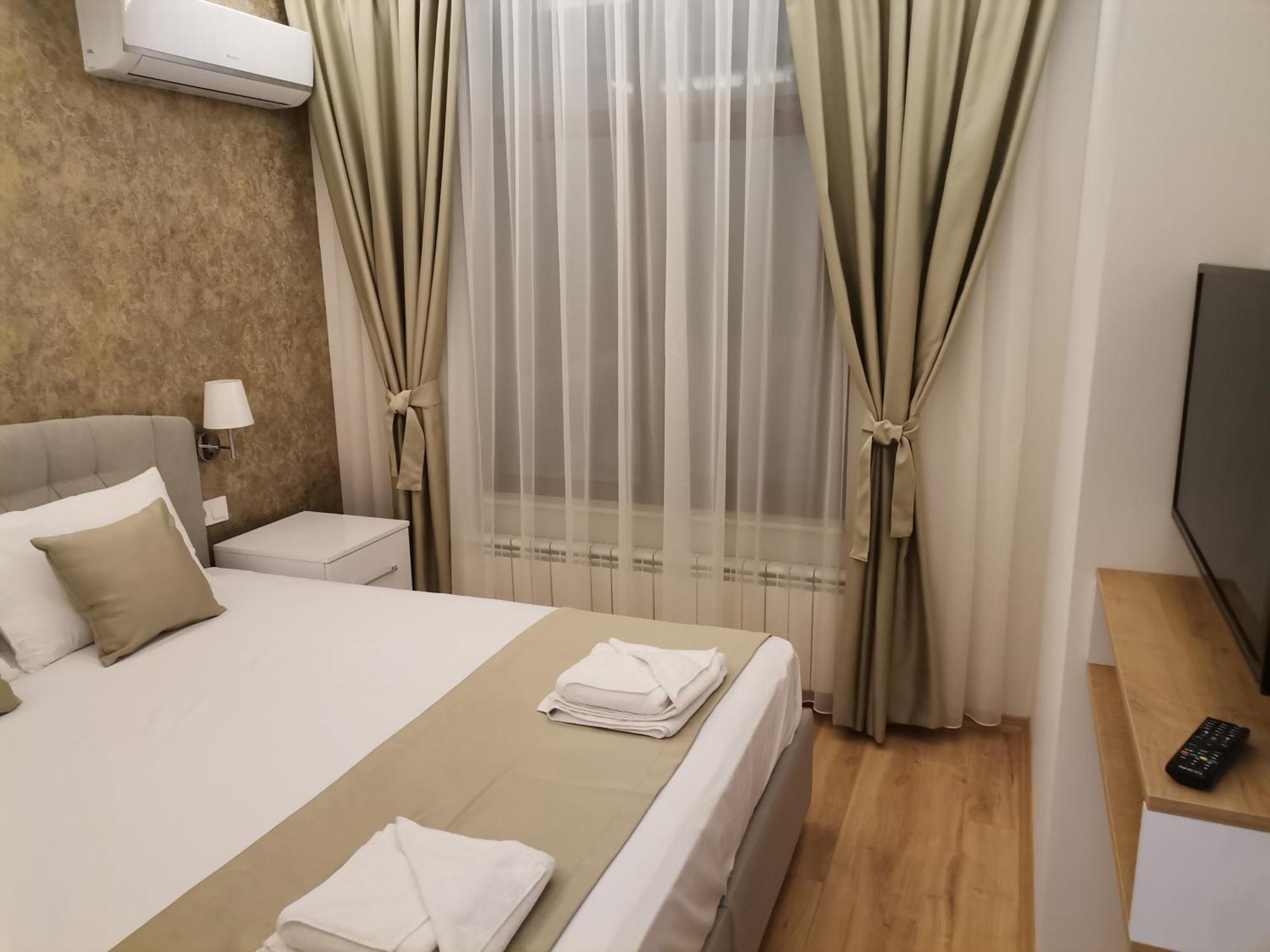 Family Boutique Residence-Free Parking Veliko Tarnovo Extérieur photo